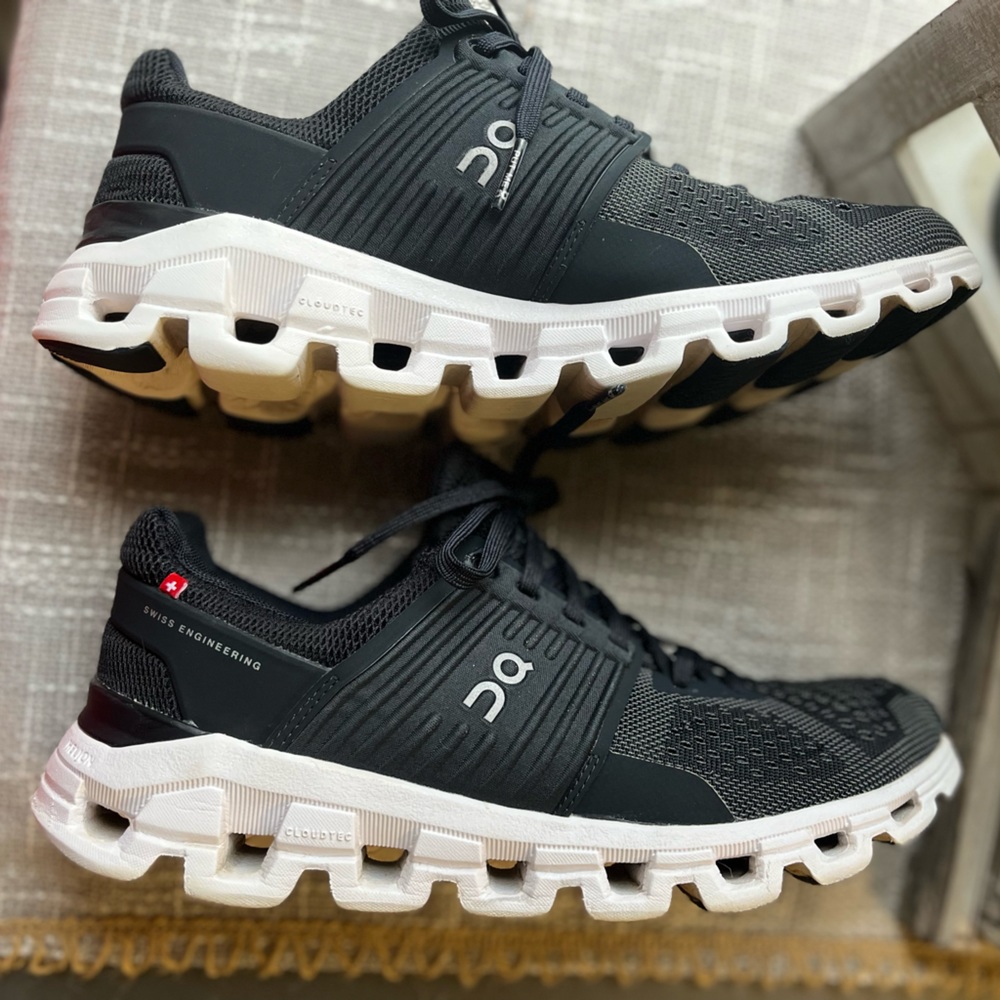 Women’s On Cloud Tennis Shoes